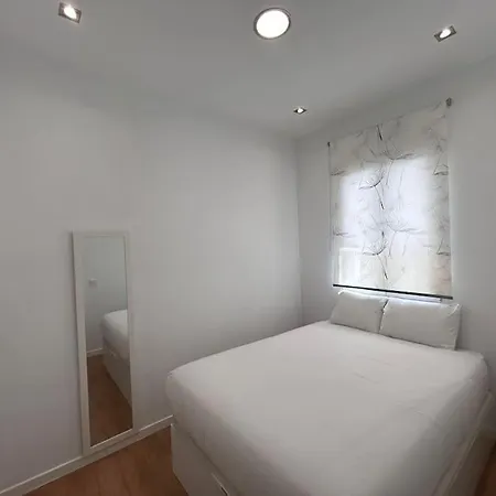 Flat In The Barrio De Las Delicias, Madrid Exterior photo