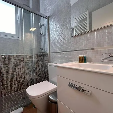 Flat In The Barrio De Las Delicias, Madrid Exterior photo